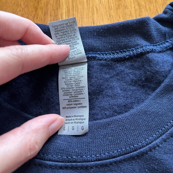 Boston Red Sox Sweatshirt - Picture 5 of 6